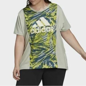Adidas Women’s Zoe Saldana Athletic T-shirt. Size 1X.